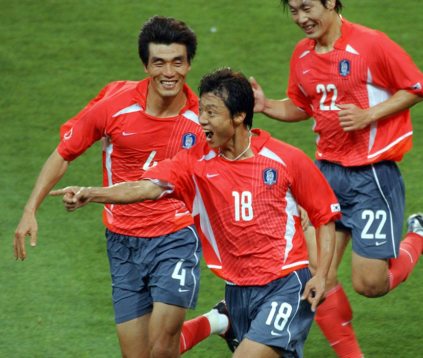 image 49 - คำครหาที่นำมาสู่การเปลี่ยนแปลง ทีมชาติเกาหลีใต้ ชุดเวิลด์คัพ ฉบับเอเชีย